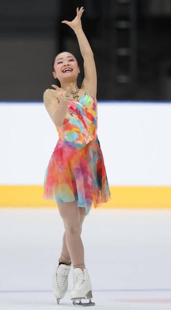 島田麻央 シニア国際大会デビューV