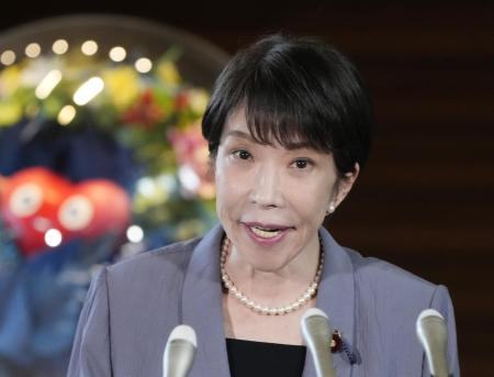 ２９年春に中低所得者給付 政府案、消費減税と切れ目なく