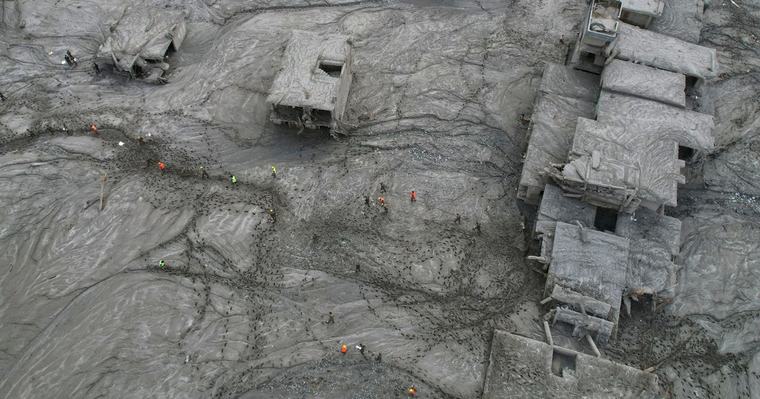 中国とネパールの外相が電話協議 土石流の批判報道打ち消し図る