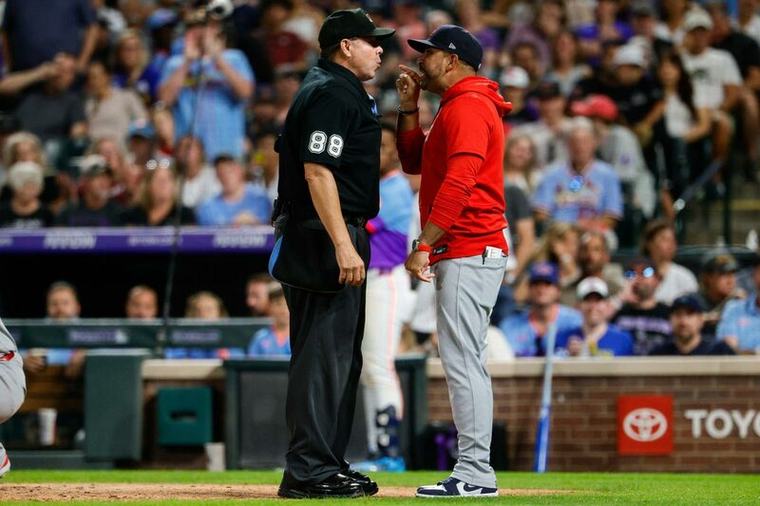 【ＭＬＢ】「権力欲の表れだ」新人投手の帽子の被り方が大騒動に発展 両軍が無言の抗議行動 | 記事