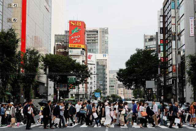 7月実質消費支出 前年比3.6％減