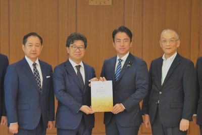 国民民主党:国民代表選 投票用紙未着相次ぐ 住所データ欠落