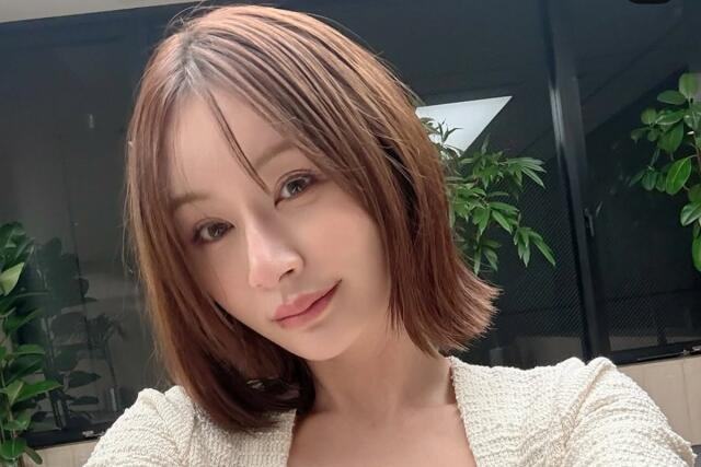 宮崎麗果氏 元夫と「公開バトル」