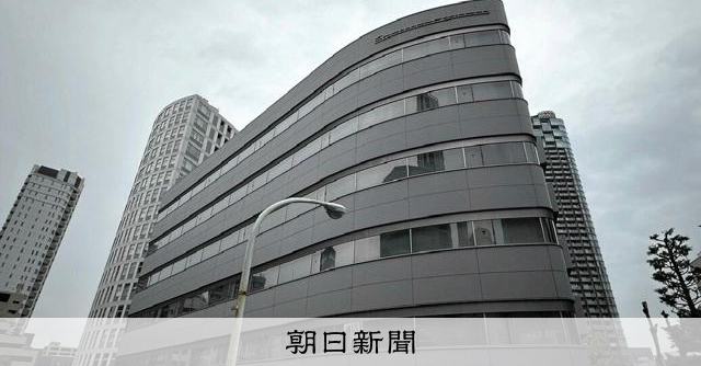 旧ジャニーズ事務所の元スタッフ、「Jr.8人ほどに性加害」と証言