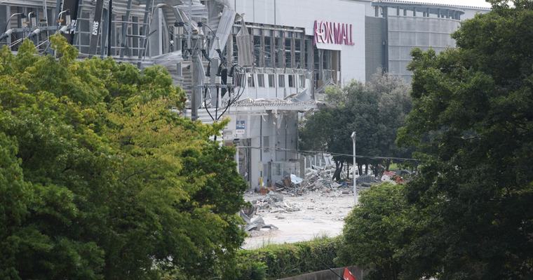 熊本地震から1カ月 死者38人 今も約2500人避難、支援急務に